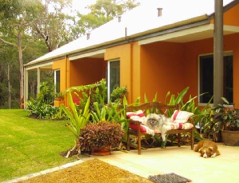 Loaring Place Bed & Breakfast Bed  Breakfast Accommodation Margaret River Directory listings — The Free Bed  Breakfast Accommodation Margaret River Business Directory listings  Loaring Place Bed and Breakfast Accommodation Margaret River FrontGuestWing